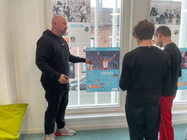 Exposition Histoire, sport et citoyenneté. Des Jeux Olympiques d’Athènes 1896 aux JOP Paris 2024 - Collège George Sand lors de la SOP
